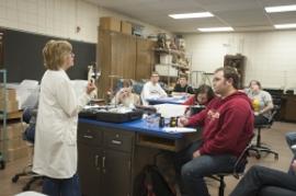 students in lab class