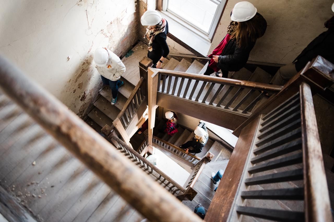b22 stairs
