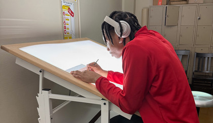 exhibit light table