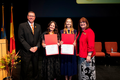 Alumni Award - Students