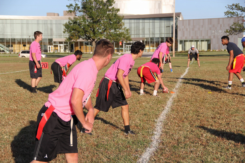 intramural-flag-football 960w