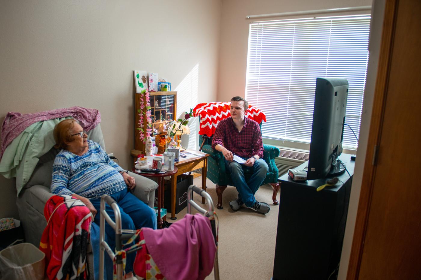 Social Work college student clinical rotation in elderly care facility