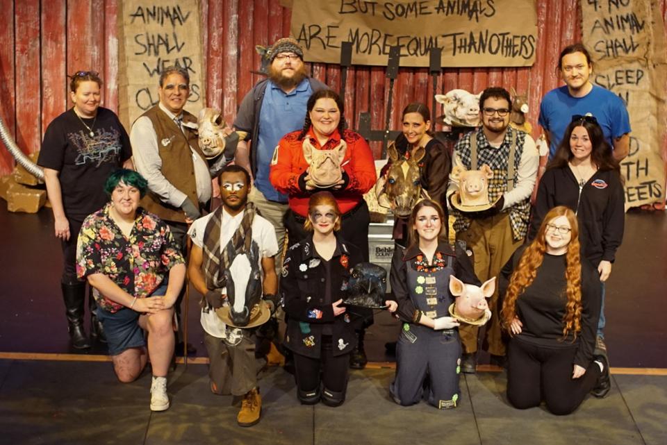 Animal farm show 960w