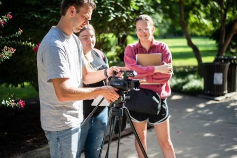 broadcasting lab for multimedia journalism emphasis in Communications program at Pittsburg State University