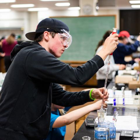 chemistry student lab activity at Pittsburg State Unviersity